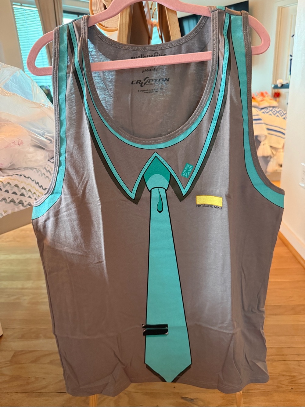 WeLoveFine Hatsune Miku Cosplay Tank Top Size Large